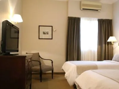 4-star Hotels Lafayette Hotel