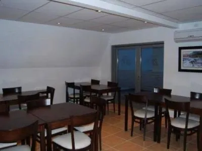 3-star Hotels El Olivo