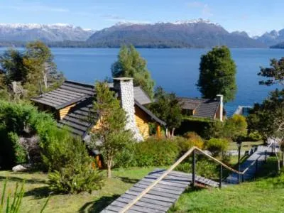 3-star Cabins Quetrihué Cabañas de Montaña