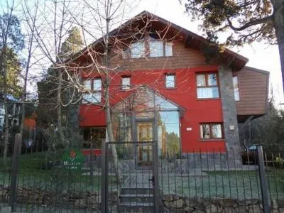 Mirando al Sur 2-star Hostelries  in  Bariloche