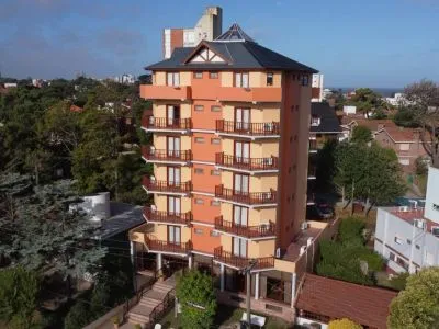 Kaiken II Hostelries  in  Villa Gesell