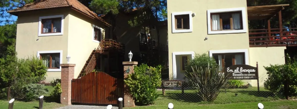 Apart Hotels En el Bosque Apart