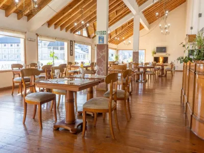 3-star Hotels Hotel Oriplata