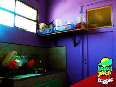 Albergues/Hostels Hostel Joven Casa Reggae