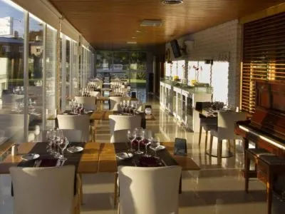 3-star Hotels Global Hotel