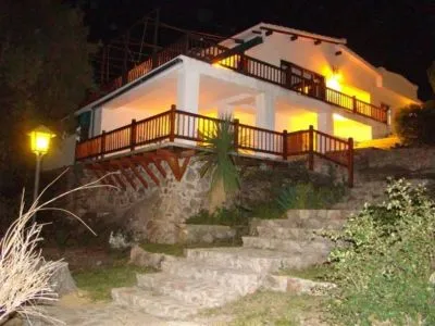 Lodging at Estancias El Altillo