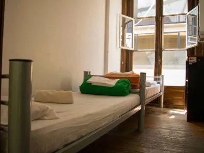 Hostels 06 Central Hostel