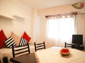 Departamentos Temporales Short Term Apartment Rentals  in  La Plata