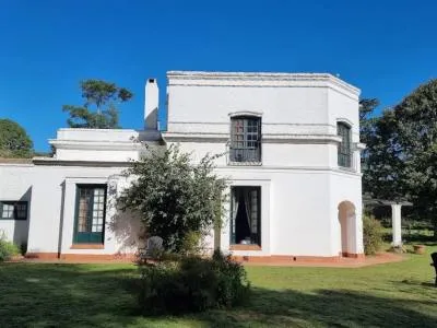 Lodging at Estancias Estancia La Porteña