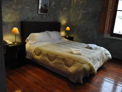 Hoteles 2 estrellas La Fresque