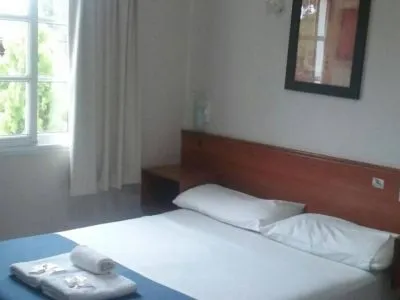 Hoteles 3 estrellas Queguay