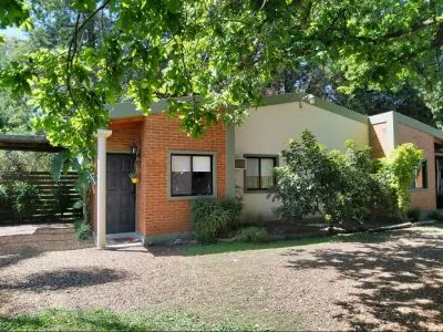 El Cantaro Bungalows  in  Villa Elisa