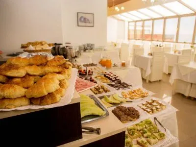 3-star Hotels Sky Hotel de Mar