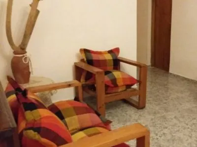 Hoteles 1 estrella Los Cerrillos