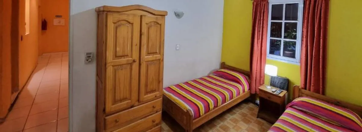 Hostels Hostel Estoril