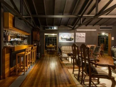 Hoteles La Vieja Hosteria