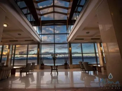 Hoteles 5 estrellas Alma del Lago