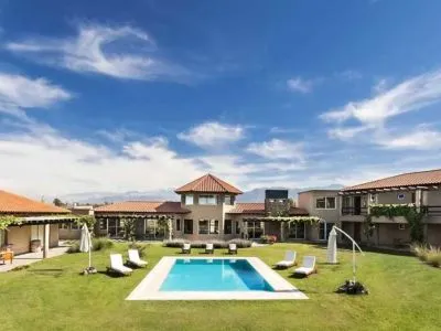 Villa Mansa Hoteles Boutique  en  Mendoza
