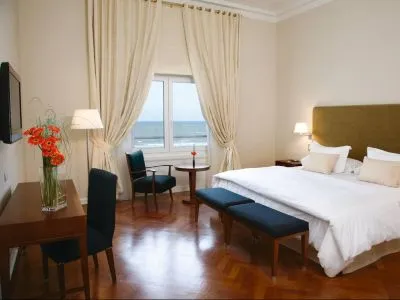 Hoteles 5 estrellas NH Gran Hotel Provincial