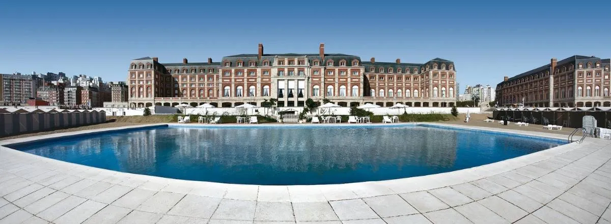 Hoteles 5 estrellas NH Gran Hotel Provincial