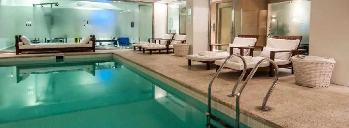 4-star Hotels Awwa Suites & Spa