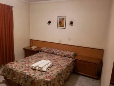 2-star Hotels América 