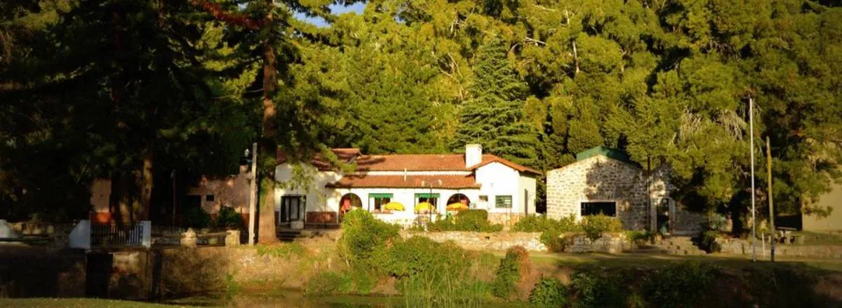 Apart Hoteles Villa Pinar de las Sierras