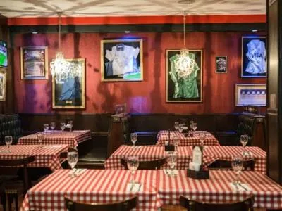 Leyendas Sport Bar Restaurants  in  Alta Gracia