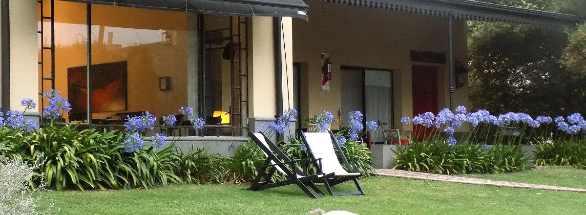 Hostelries Lo de Titi Inn