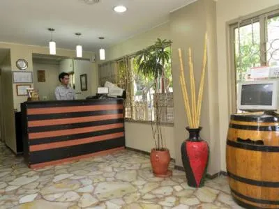 Hoteles 2 estrellas Castelar