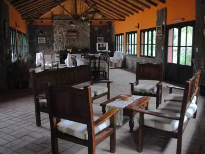 Hotels Finca La Media Luna