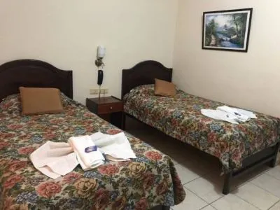 Hoteles 2 estrellas Andalucía