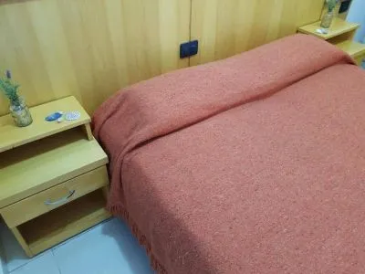 Albergues/Hostels Santa María de Oro