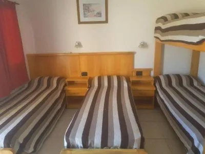 Albergues/Hostels Santa María de Oro