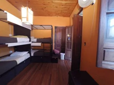 Boarding-houses Hostal Prisamata