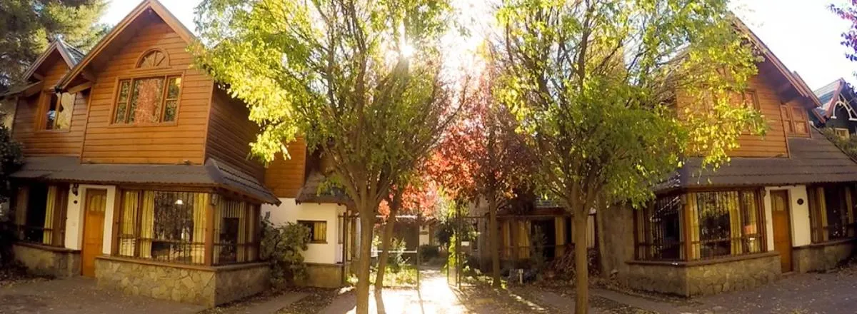 2-star Cabins Del Mallín Cabins