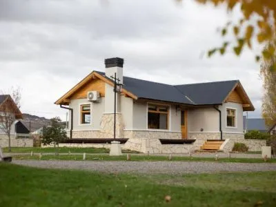 Cabañas 3 estrellas Land Park Cabañas y Hostería