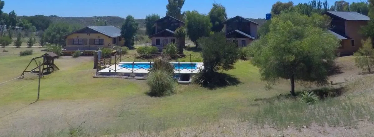 Cabins Puerto Mopane