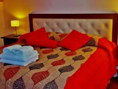 Hosterías Montaña Dorada