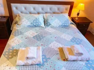 Hosterías Montaña Dorada