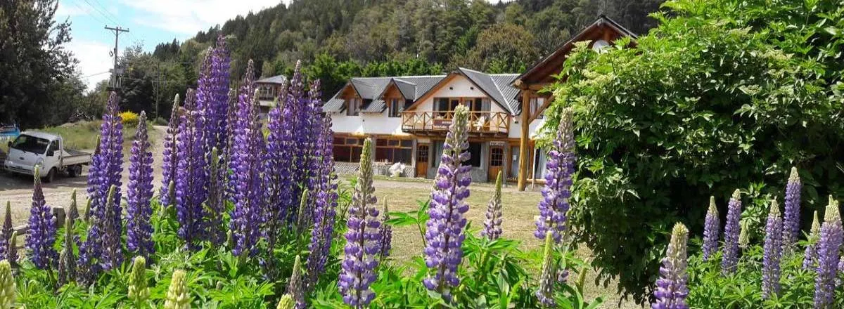 Hosterías Montaña Dorada