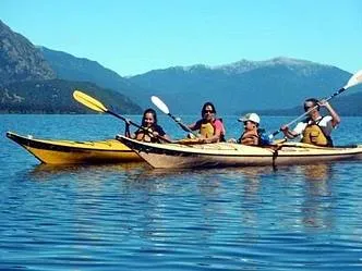 Siete Lagos Turismo Paseos en Kayak  en  San Martín de los Andes