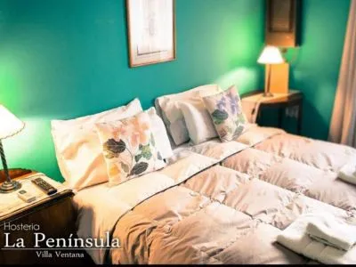 Hosterías  La Península