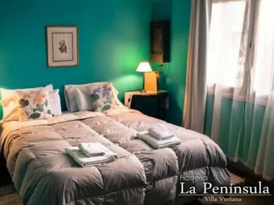 Hosterías  La Península