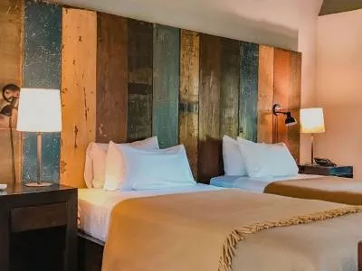 Lodges Posada Puerto Bemberg