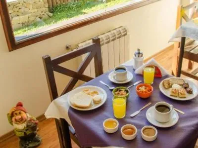 Hosterías 3 estrellas Los Gnomos