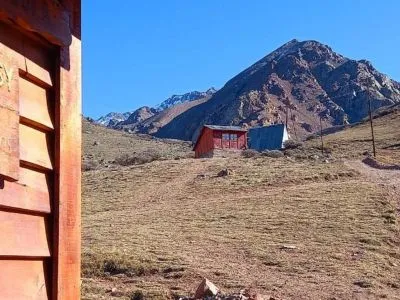 Mausy Refugios  en  Potrerillos