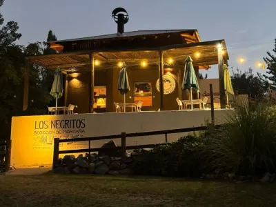Los Negritos Bodegón de montaña Restaurants  in  Potrerillos