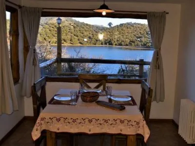 Cabañas 3 estrellas El Rincón de Pehuenia