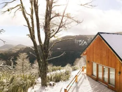 Casas Nepenpiren Alojamientos en el Cerro Chapelco  en  San Martín de los Andes